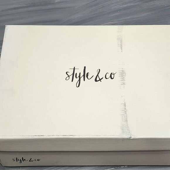 Style&co Raniaa Booties Black Block Heel Ankle Boots 5.5 M - Picture 11 of 12